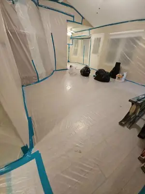 Room set up with containment