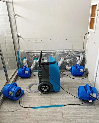 Drying setup in a room